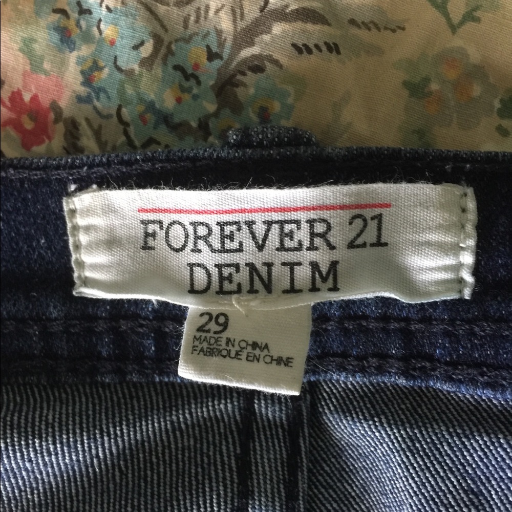 Jeans - Picture 4 of 4